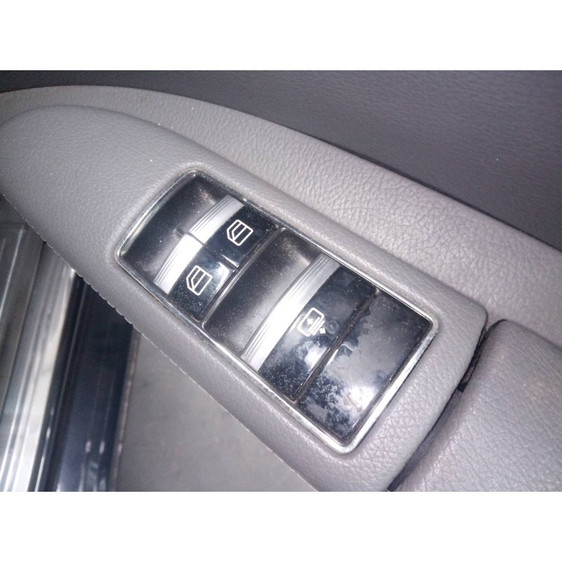 Recambio de mando elevalunas trasero derecho para mercedes-benz clase s (w221) berlina 320 / 350 cdi (221.022) referencia OEM IA