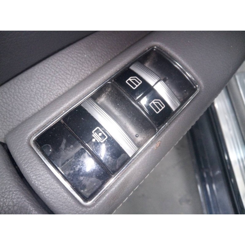 Recambio de mando elevalunas trasero izquierdo para mercedes-benz clase s (w221) berlina 320 / 350 cdi (221.022) referencia OEM 