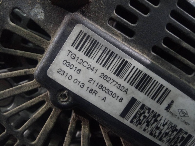 Recambio de alternador para renault clio iv dynamique referencia OEM IAM 2627732A 2116033018 P3-A4-19-5