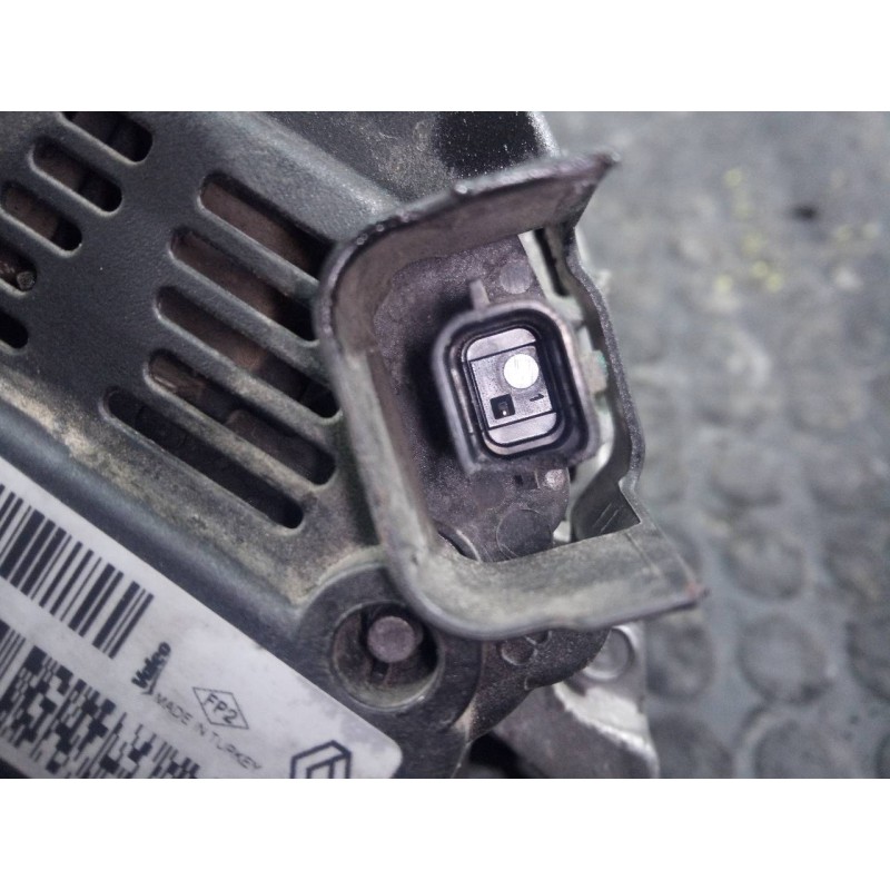 Recambio de alternador para renault clio iv dynamique referencia OEM IAM 2627732A 2116033018 P3-A4-19-5