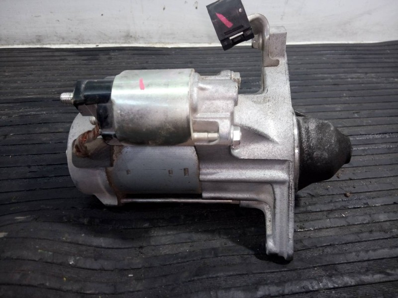 Recambio de motor arranque para toyota yaris active referencia OEM IAM 281000Y110 4280008381 P3-B7-9-3