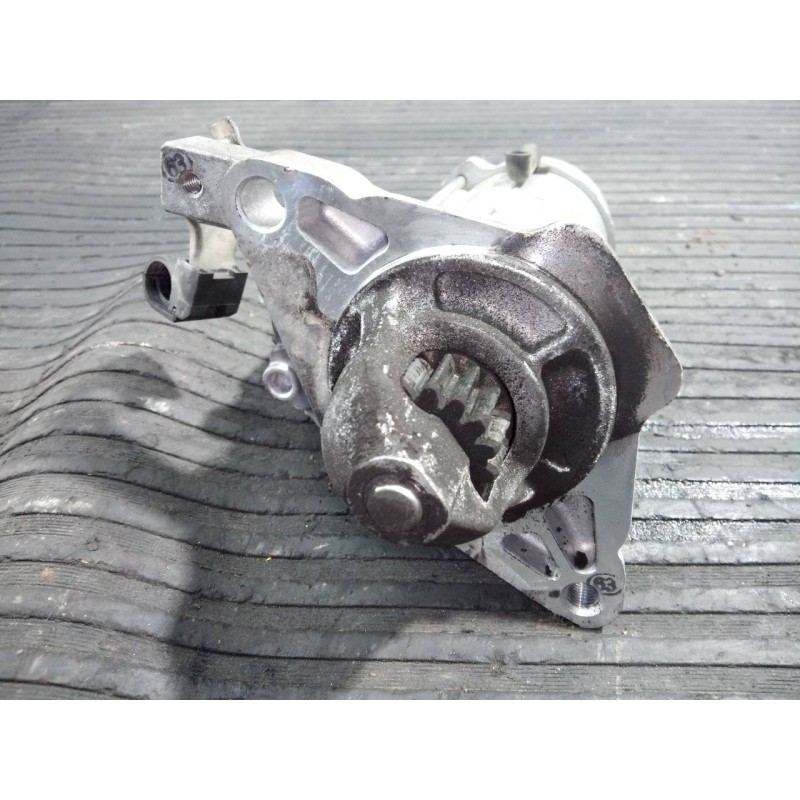 Recambio de motor arranque para toyota yaris active referencia OEM IAM 281000Y110 4280008381 P3-B7-9-3