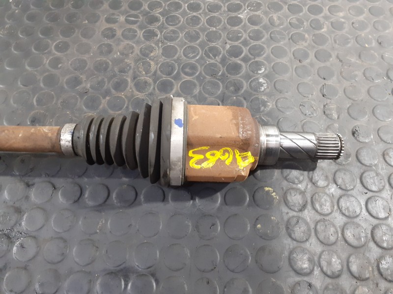 Recambio de transmision delantera izquierda para renault megane iii berlina 5 p expression referencia OEM IAM 391013387R  P1-A6-