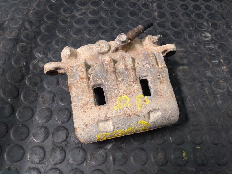 Recambio de pinza freno delantera derecha para mitsubishi montero (v60/v70) 3.2 di-d gls hunter (5-ptas.) referencia OEM IAM   P