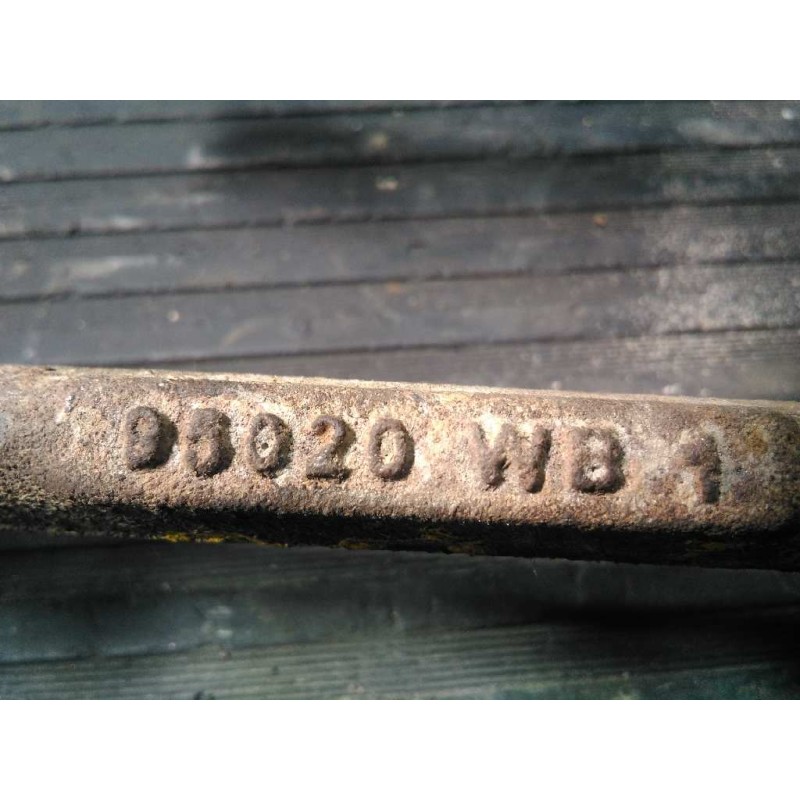 Recambio de amortiguador delantero derecho para jeep cherokee (kj) 2.5 crd limited referencia OEM IAM 62088770AC 95020WB1 P1-B4-