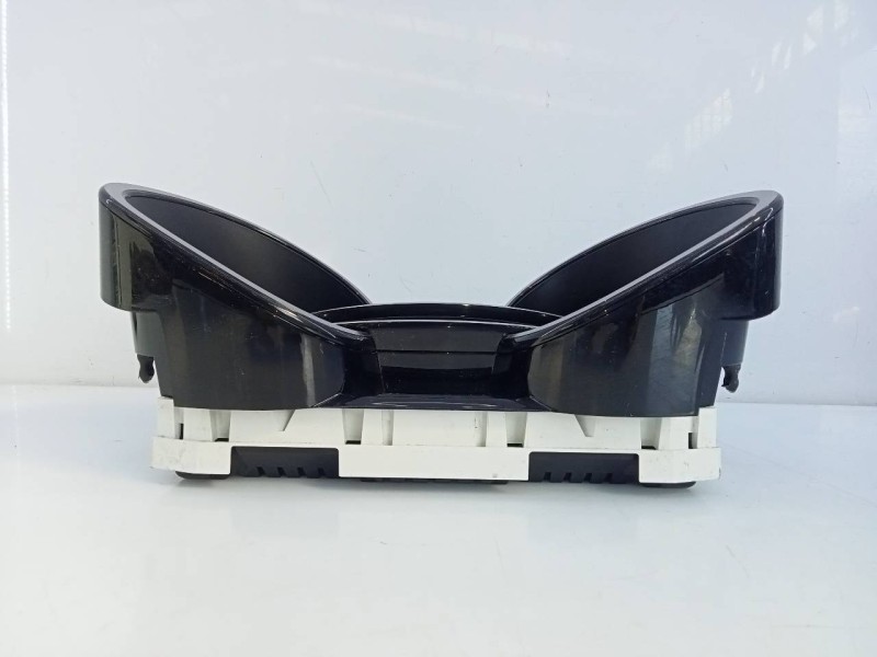 Recambio de cuadro instrumentos para renault clio iv dynamique referencia OEM IAM 248105397R  E2-A1-37-3