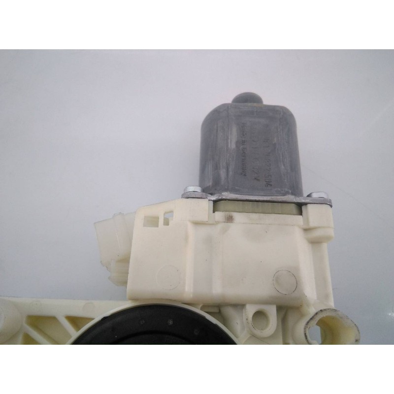 Recambio de motor elevalunas trasero derecho para mercedes-benz clase c (w204) berlina referencia OEM IAM A2048200642  E1-A2-11-