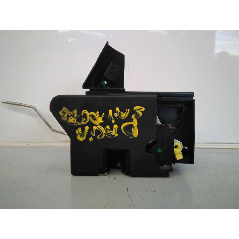 Recambio de cerradura puerta delantera izquierda para dacia sandero ambiance referencia OEM IAM 040517  E1-A1-8-3