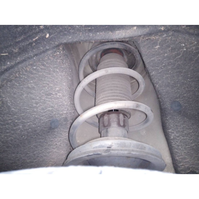 Recambio de amortiguador trasero izquierdo para alfa romeo gt (125) 2.0 16v jts distinctive / sport (10.06) referencia OEM IAM  