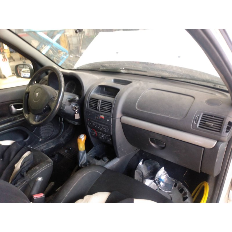 renault clio ii fase ii (b/cb0) del año 2008