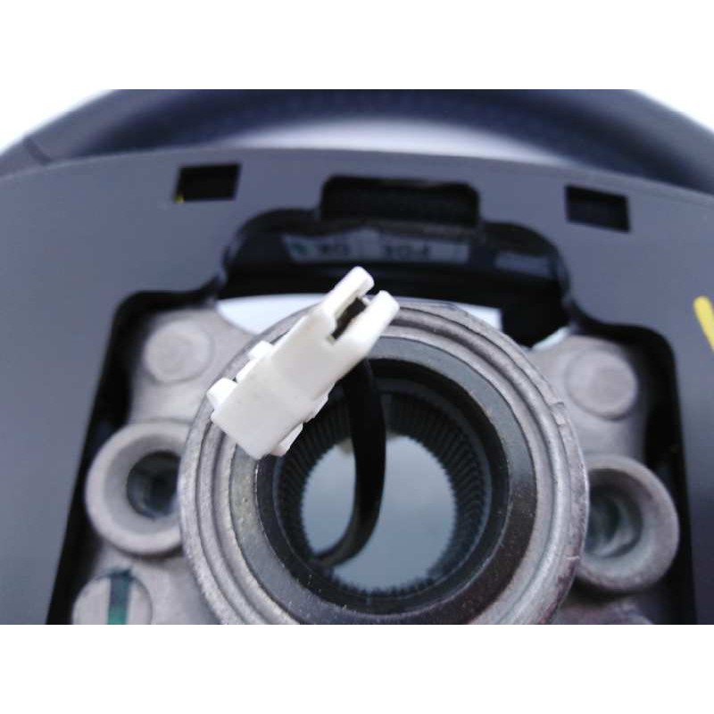 Recambio de volante para hyundai i30 cw (pd) go! referencia OEM IAM   E2-B5-8-2