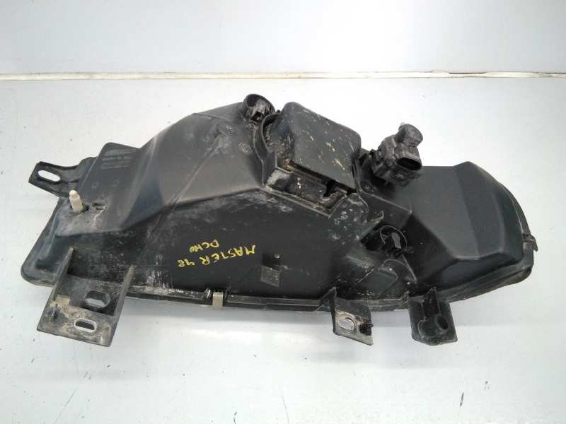 Recambio de faro derecho para renault master combi desde ´98 referencia OEM IAM 38200748  E1-A1-48-2