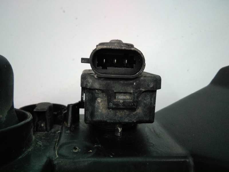 Recambio de faro derecho para renault master combi desde ´98 referencia OEM IAM 38200748  E1-A1-48-2