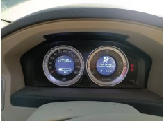 Recambio de cuadro instrumentos para volvo xc70 kinetic referencia OEM IAM 31327582AA  E3-B5-34-4 2