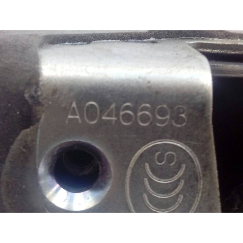 Recambio de cerradura puerta trasera izquierda para lexus is200 (ds2/is2) 250 v6 referencia OEM IAM 6906053040 A046693 E2-B4-25-