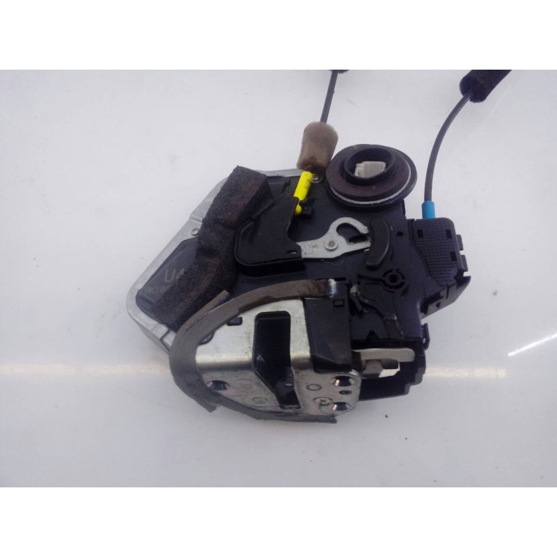 Recambio de cerradura puerta trasera izquierda para lexus is200 (ds2/is2) 250 v6 referencia OEM IAM 6906053040 A046693 E2-B4-25-
