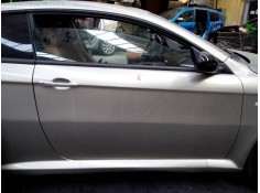 PUERTA DELANTERA DERECHA 