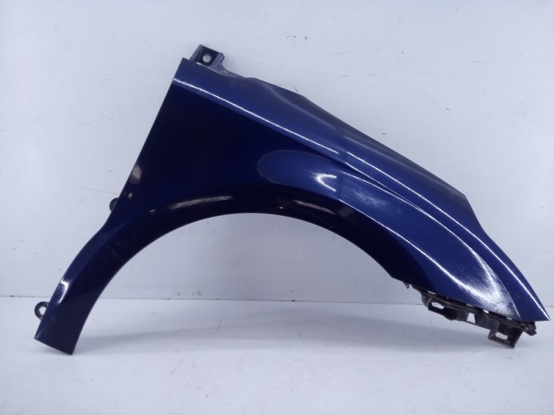 Recambio de aleta delantera derecha para citroën c4 berlina collection referencia OEM IAM   E4-A3-5