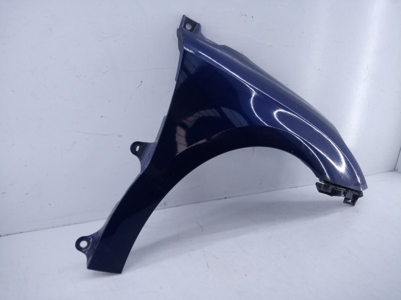 Recambio de aleta delantera derecha para citroën c4 berlina collection referencia OEM IAM   E4-A3-5