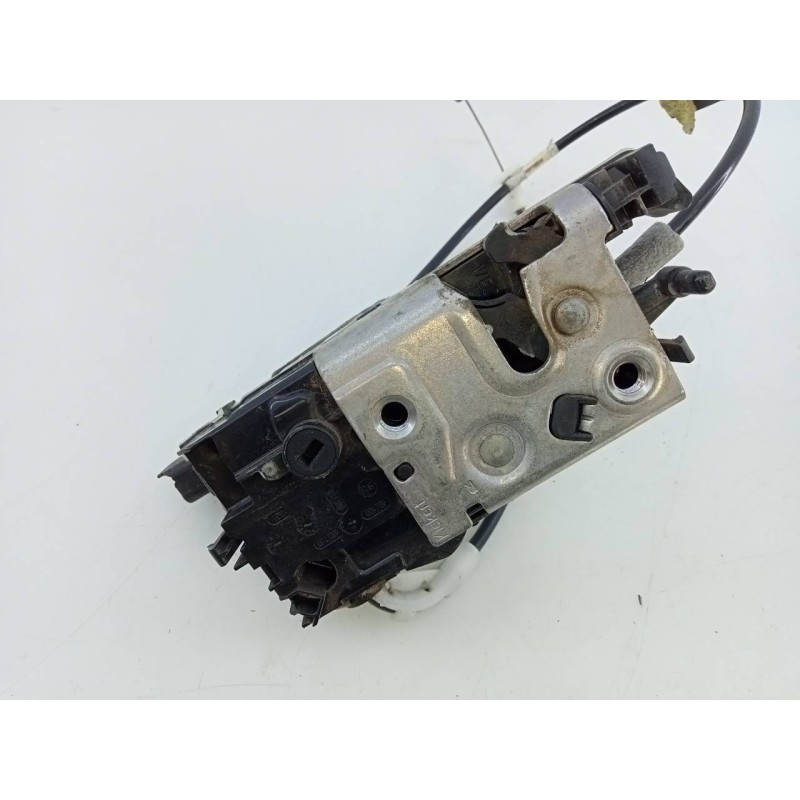 Recambio de cerradura puerta delantera derecha para peugeot 208 active referencia OEM IAM   E1-A4-47-1