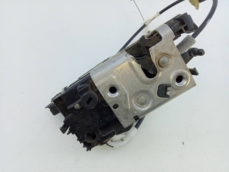 Recambio de cerradura puerta delantera derecha para peugeot 208 active referencia OEM IAM   E1-A4-47-1