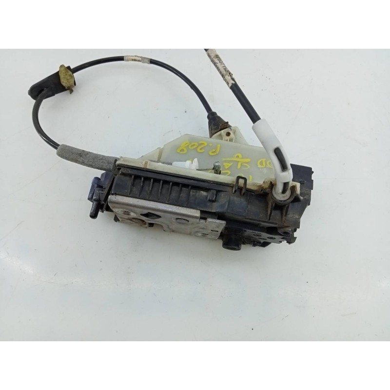 Recambio de cerradura puerta delantera derecha para peugeot 208 active referencia OEM IAM   E1-A4-47-1