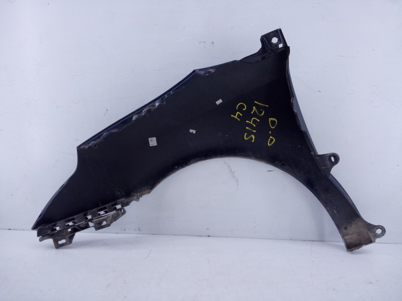 Recambio de aleta delantera derecha para citroën c4 berlina collection referencia OEM IAM   E4-A3-5