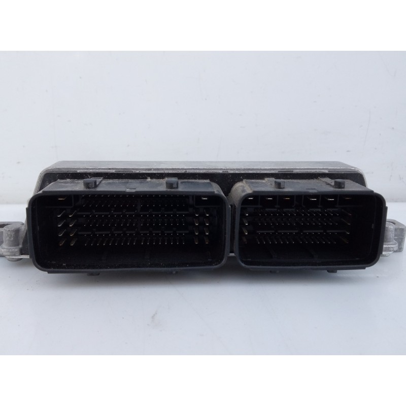 Recambio de centralita motor uce para citroën c3 live referencia OEM IAM 9829598880 9815037580 E3-B2-25-2