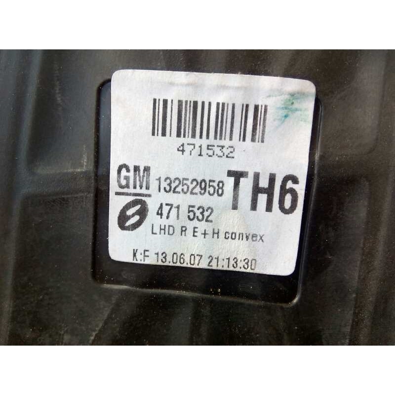 Recambio de retrovisor derecho electrico para opel zafira b referencia OEM IAM   E2-B6-57-2