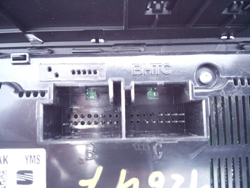 Recambio de mando climatizador para seat leon (5f1) style visio edition referencia OEM IAM 5F0907044AK  E2-A1-28-2