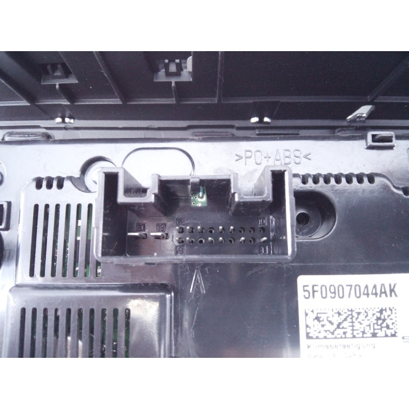 Recambio de mando climatizador para seat leon (5f1) style visio edition referencia OEM IAM 5F0907044AK  E2-A1-28-2