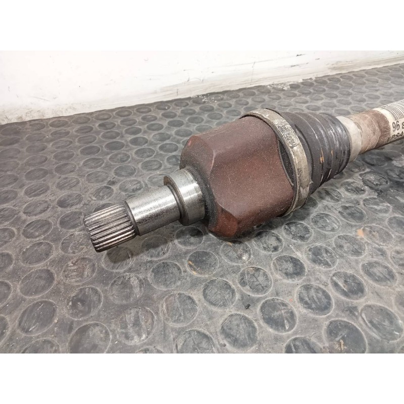 Recambio de transmision delantera izquierda para peugeot 208 active referencia OEM IAM 9686025580  P1-B6-24