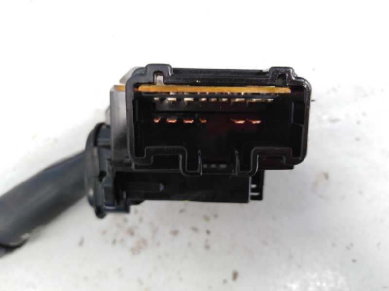 Recambio de mando limpia para toyota land cruiser (j12) 3.0 d4-d vx referencia OEM IAM 17A164LH2  E3-B2-2-4