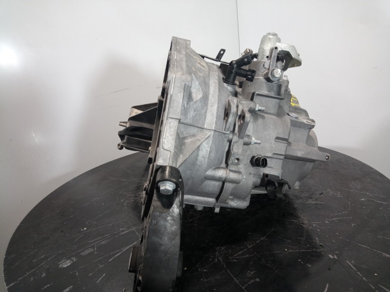 Recambio de caja cambios para opel insignia berlina cosmo referencia OEM IAM F40  M1-A3-67