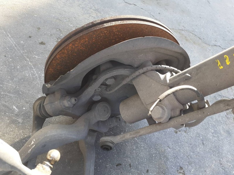 Recambio de mangueta delantera derecha para bmw serie 3 touring (e91) 318d referencia OEM IAM 6764444  PV-4-6