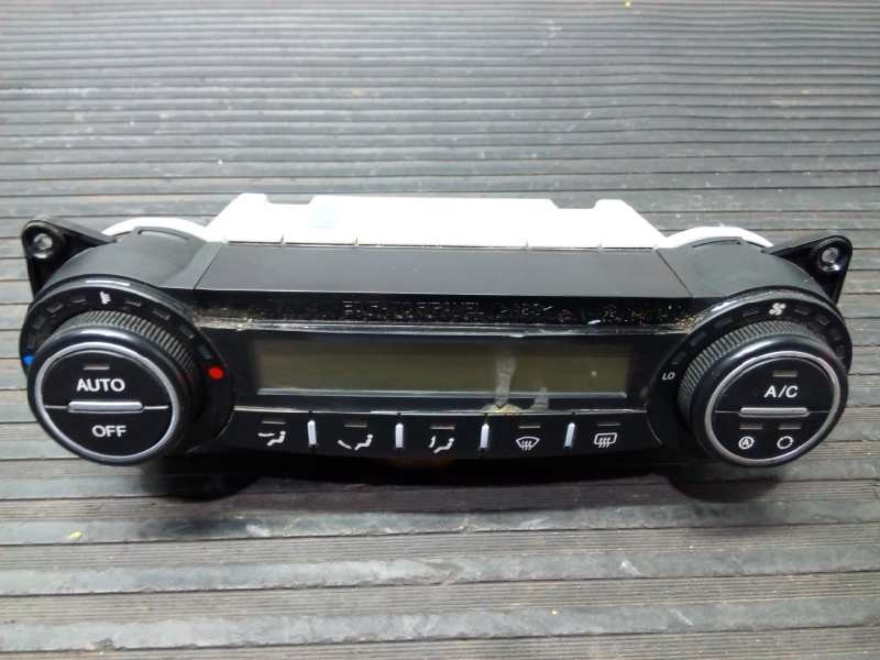 Recambio de mando climatizador para kia cee´d active referencia OEM IAM 972501H600 BK4009 E3-A3-26-4