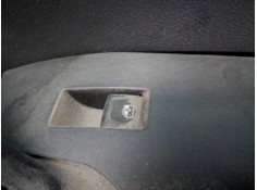 MANDO ELEVALUNAS TRASERO DERECHO 