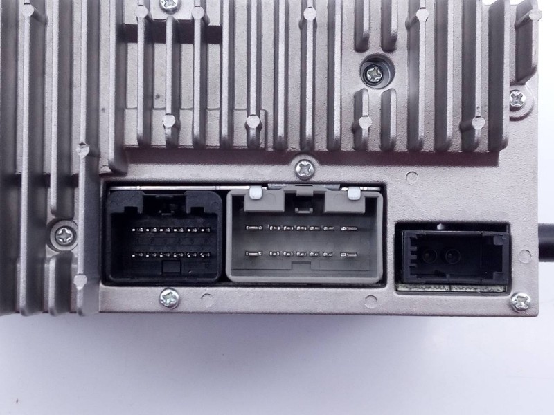 Recambio de sistema audio / radio cd para volvo xc60 momentum 2wd referencia OEM IAM 1877447 31337571AA E3-B5-50-3