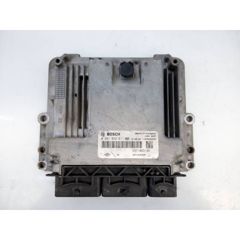 Recambio de centralita motor uce para renault clio iv business referencia OEM IAM 237106319R 0281032811 E2-A1-28-3