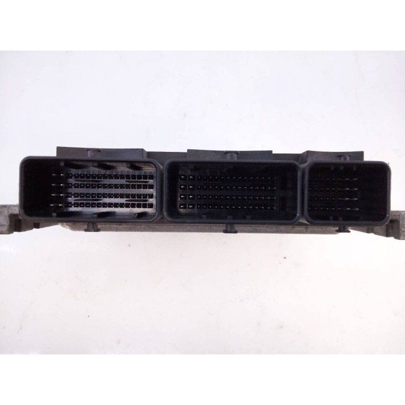 Recambio de centralita motor uce para renault clio iv business referencia OEM IAM 237106319R 0281032811 E2-A1-28-3