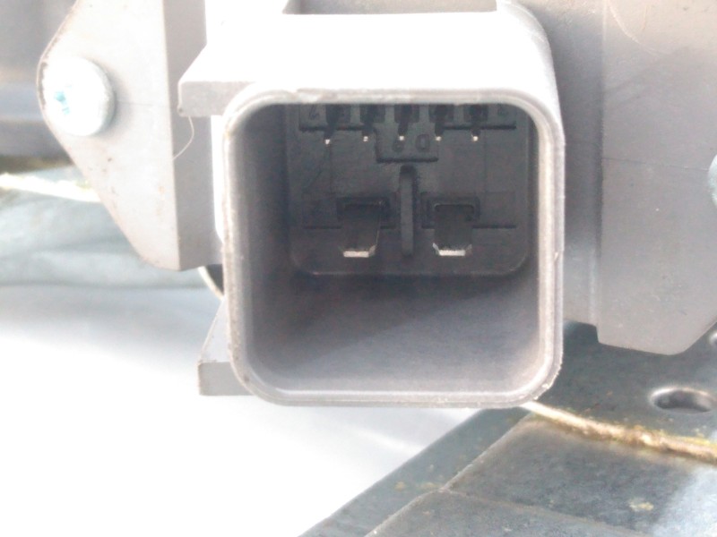 Recambio de elevalunas trasero derecho para opel insignia berlina cosmo referencia OEM IAM 13302442  E1-B3-32-2