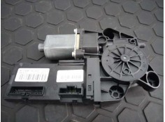 Recambio de motor elevalunas delantero izquierdo para renault megane iii berlina 5 p gt-style referencia OEM IAM 0130822470 8073