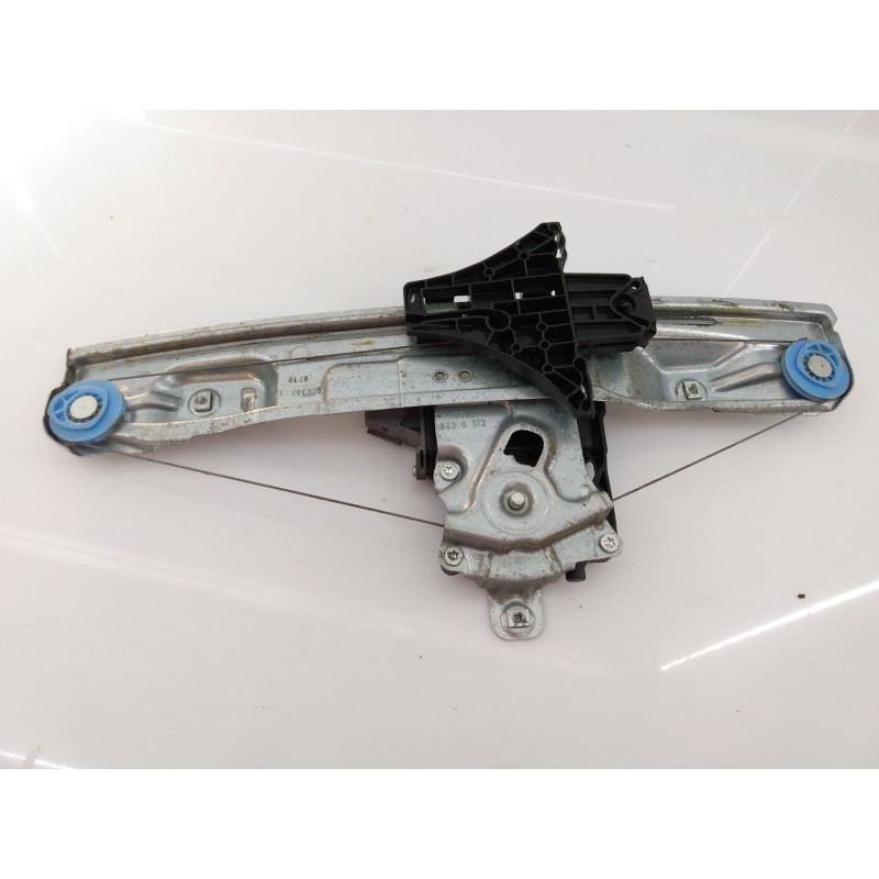 Recambio de elevalunas trasero derecho para opel insignia berlina cosmo referencia OEM IAM 13302442  E1-B3-32-2