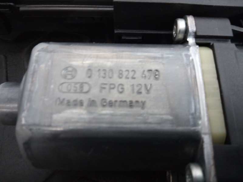 Recambio de motor elevalunas delantero izquierdo para renault megane iii berlina 5 p gt-style referencia OEM IAM 0130822470 8073