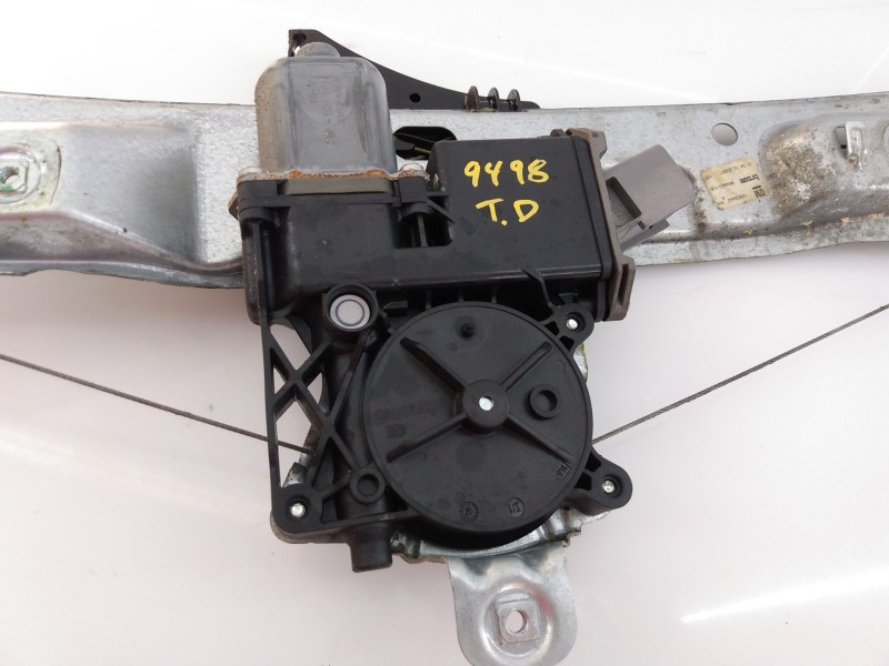 Recambio de elevalunas trasero derecho para opel insignia berlina cosmo referencia OEM IAM 13302442  E1-B3-32-2