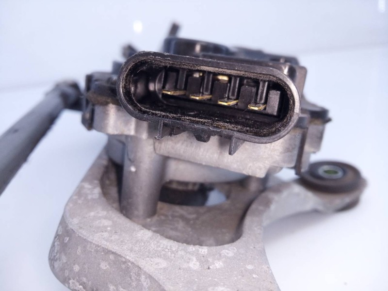 Recambio de motor limpia delantero para opel insignia berlina cosmo referencia OEM IAM 13227392 AV1590601415 E2-B6-28-2