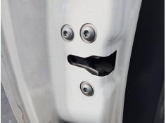 CERRADURA PUERTA DELANTERA IZQUIERDA 