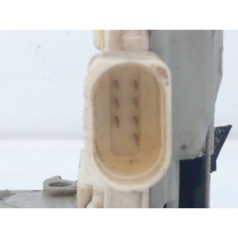 Recambio de cerradura puerta delantera derecha para audi a6 berlina (4f2) 2.0 tdi referencia OEM IAM   E1-B6-28-2