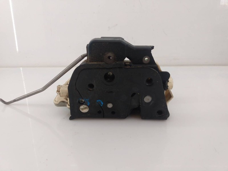 Recambio de cerradura puerta delantera derecha para audi a6 berlina (4f2) 2.0 tdi referencia OEM IAM   E1-B6-28-2