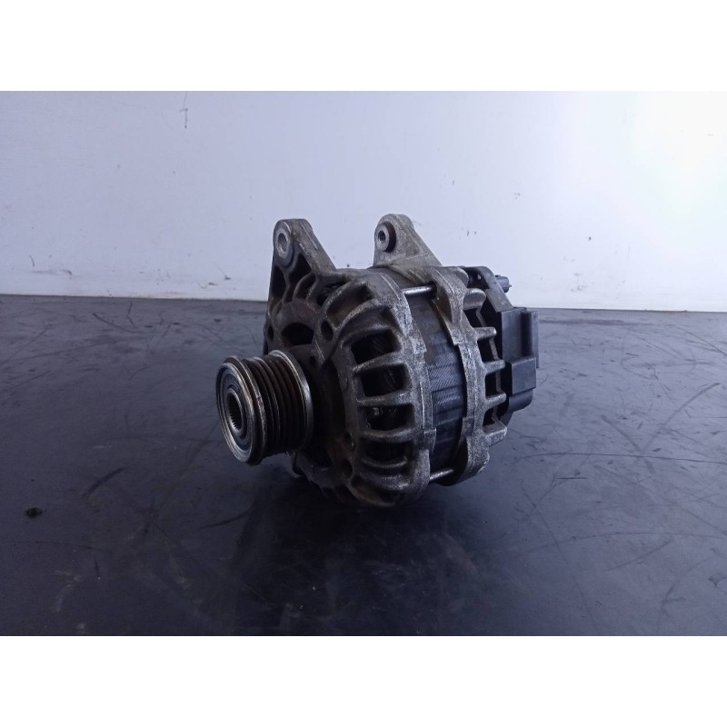 Recambio de alternador para dacia lodgy laureate referencia OEM IAM 231005933R  P3-A5-12-3